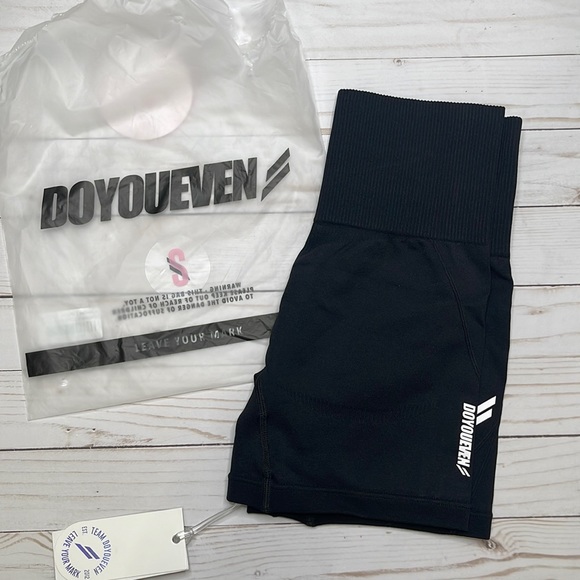 Doyoueven Hyperflex 2 Seamless Shorts - Black - Picture 3 of 10